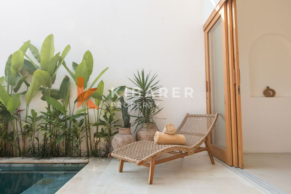 Magnificent Three-Bedroom Mediterranean Villa with Closed Living Room in Pererenan — image 3