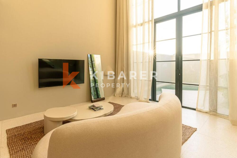 Stylish Two Bedroom Aesthetic Townhouse Set in Berawa — image 2