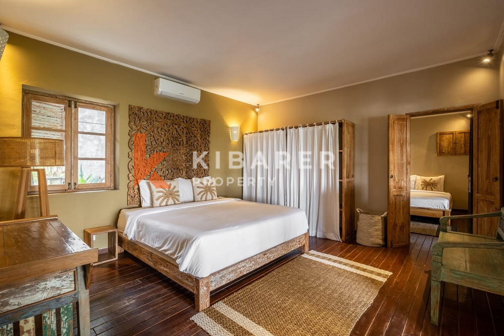 Four-Bedroom Gated Villa with Rice Field Views in Canggu — image 2