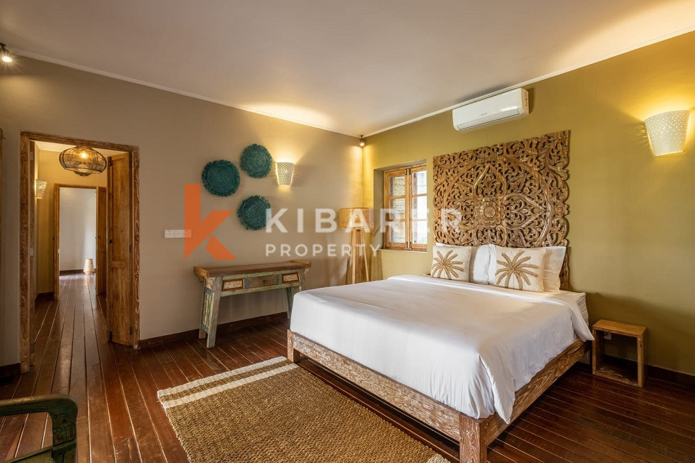 Four-Bedroom Gated Villa with Rice Field Views in Canggu — image 17
