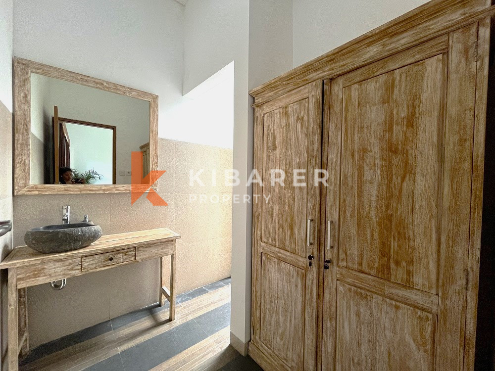 Beautiful Open Living Two-Bedroom Villa in the Exclusive Berawa Area — image 13