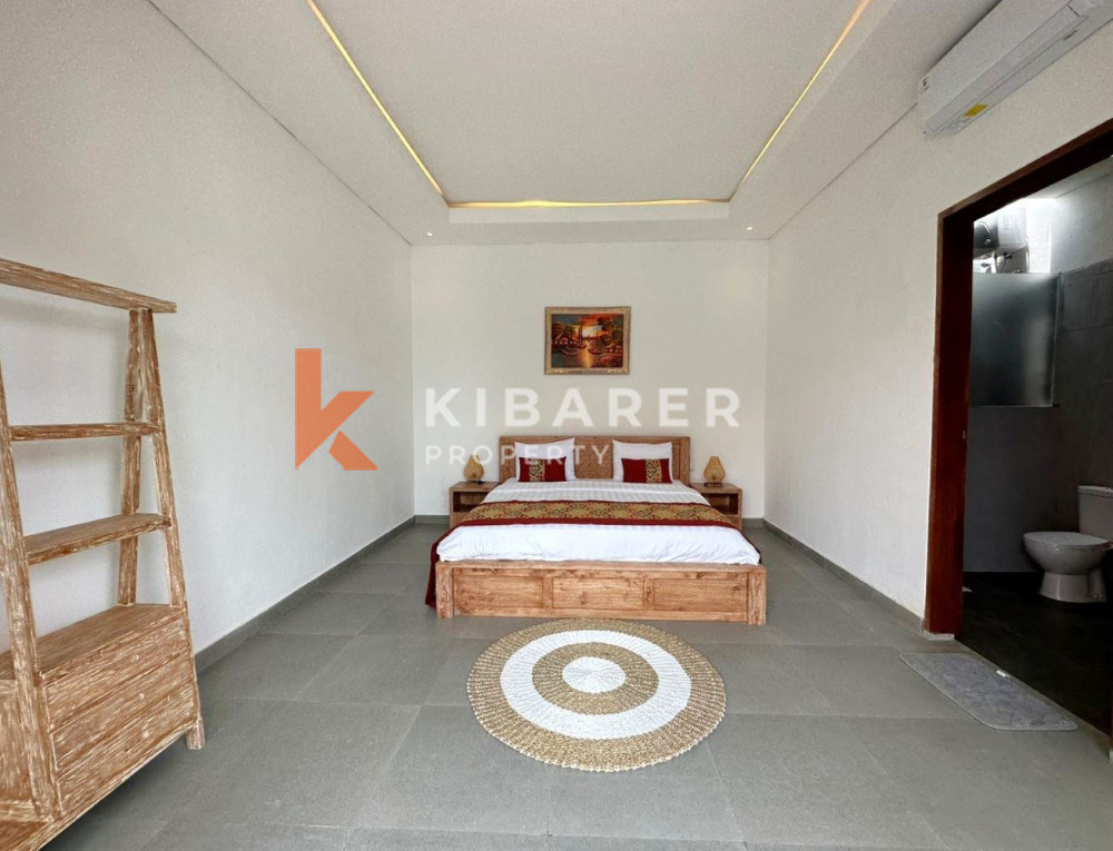Spacious Three Bedroom Villa Nestled in Peaceful Area of Tumbak Bayuh — image 11