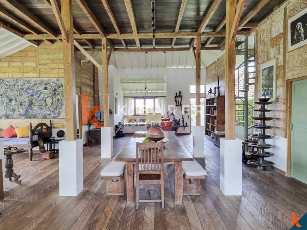 Traditional Closed Four-Bedroom Joglo with Rice Field Views in Cemagi — image 7