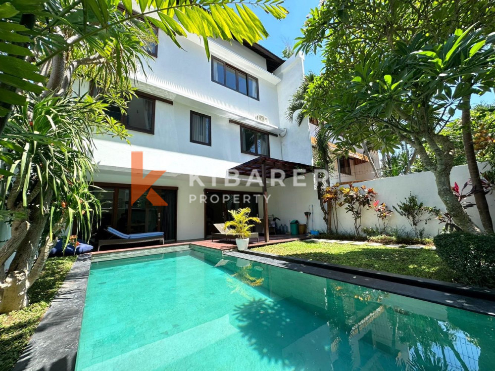 Three Bedrooms Villa in Echo Beach — image 1