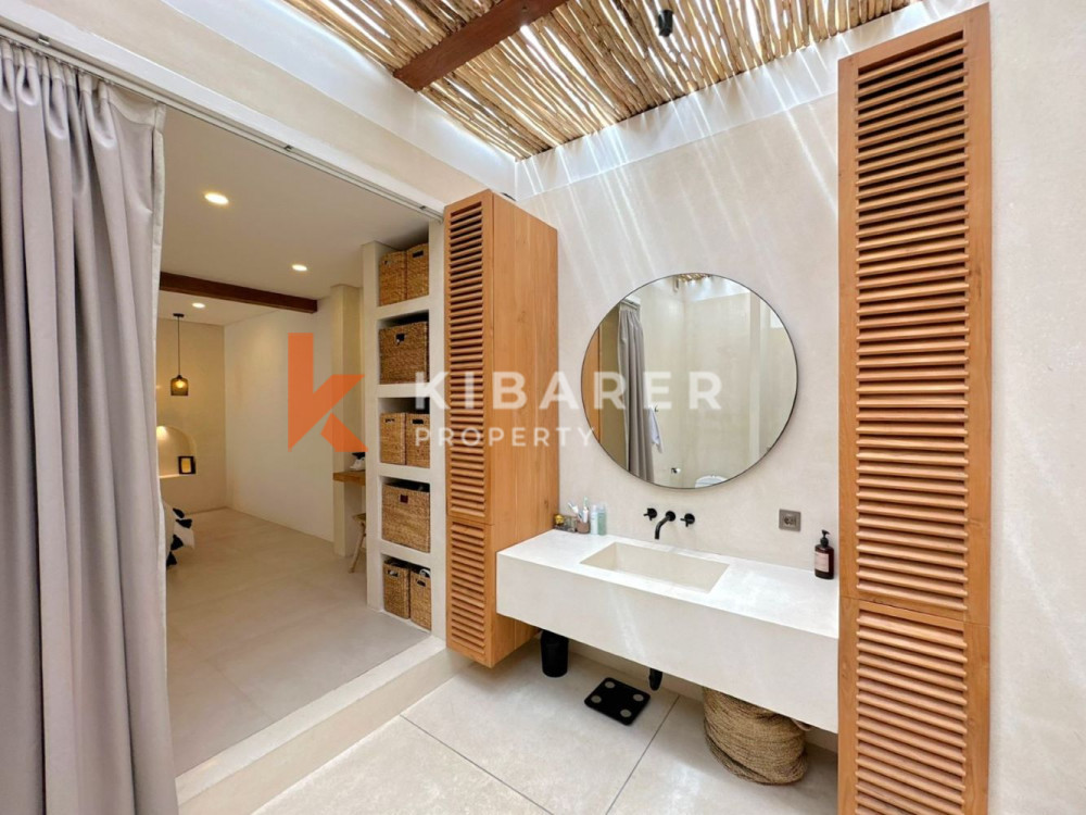 Four Bedroom Villa with Pool and Jacuzzi in Umalas — image 12