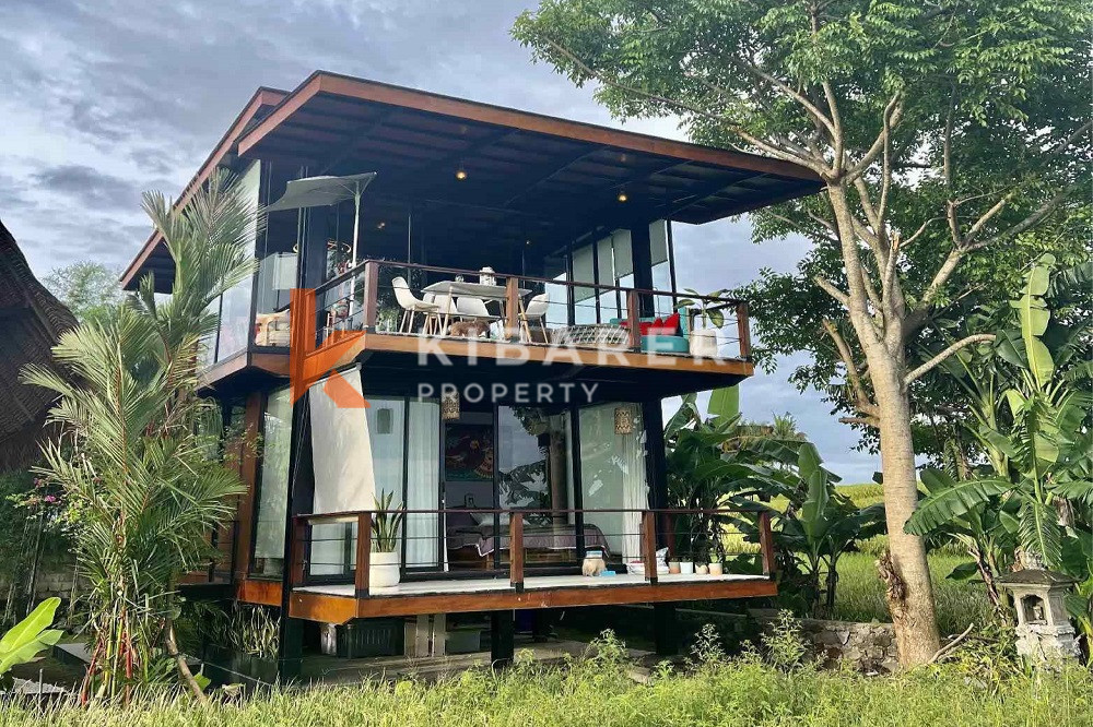 Beautiful Serene Two Bedroom Enclosed Living Room Villa in Seseh — image 4