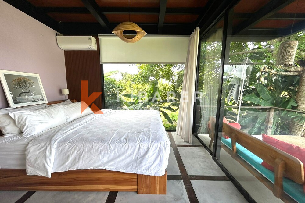 Beautiful Serene Two Bedroom Enclosed Living Room Villa in Seseh — image 14