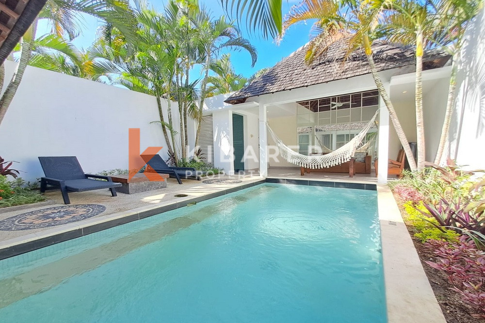 Cozy Relaxation One Bedroom Open Living Villa in Seminyak Area — image 4