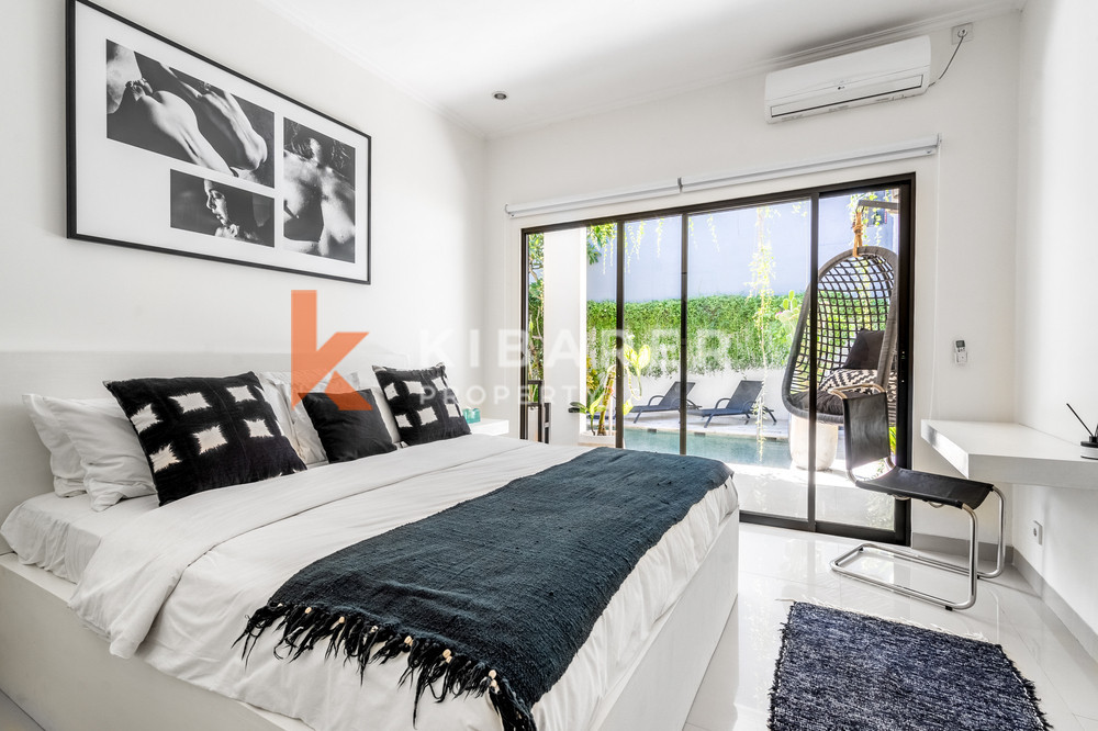 Stunning Three Bedroom Open Living Room Scandinavian Villa in Canggu — image 19
