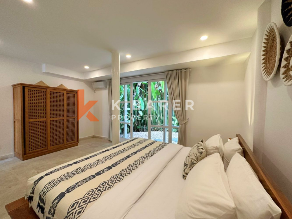 3 Bedroom Villa with Enclosed Living — image 18