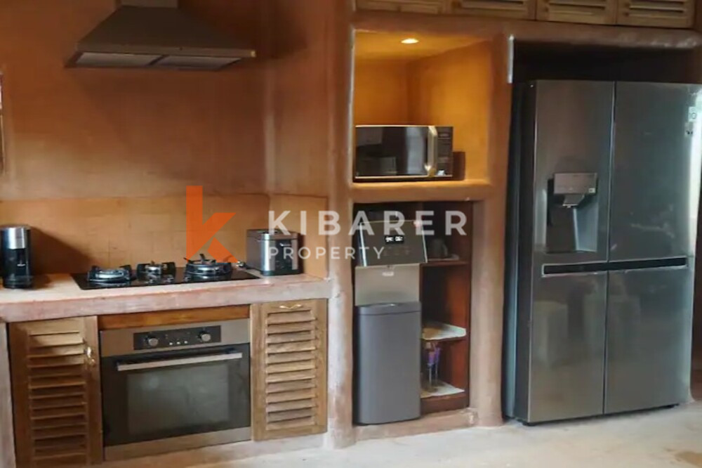 Unique Getaway Three Bedroom Open Living Villa in Canggu — image 10