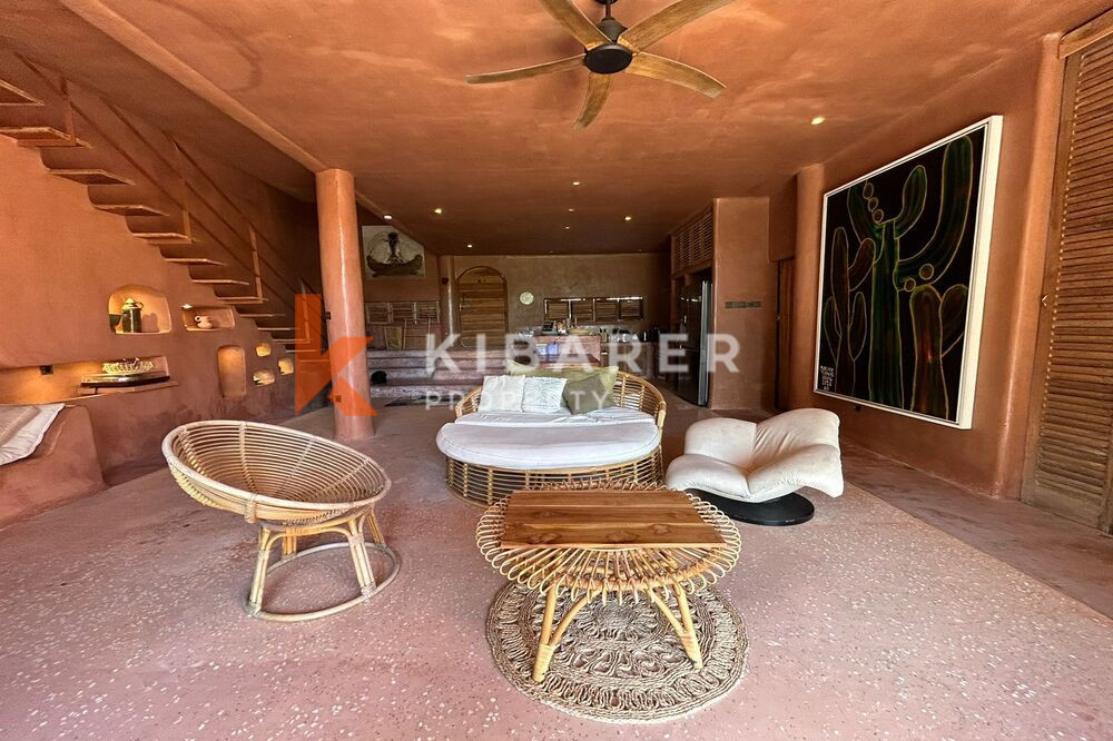 Unique Getaway Three Bedroom Open Living Villa in Canggu — image 6