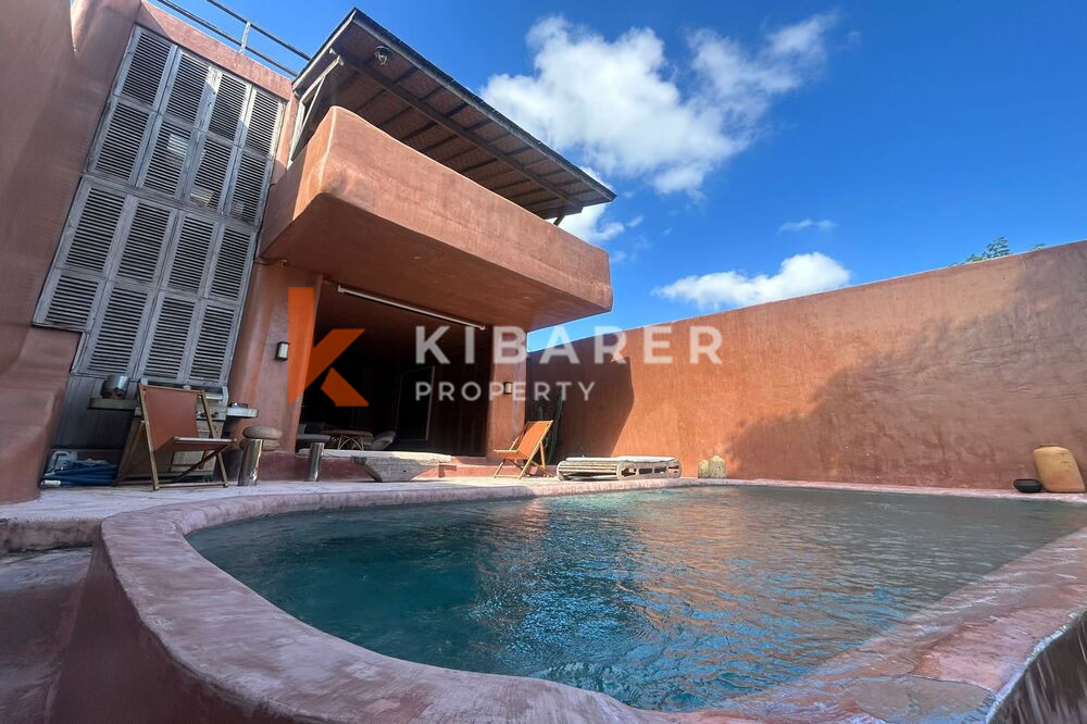 Unique Getaway Three Bedroom Open Living Villa in Canggu — image 1