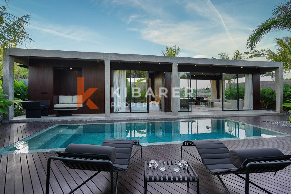 1-Bedroom Tropical Concrete Studio Villa with Closed Living Room in Premium Area near Canggu