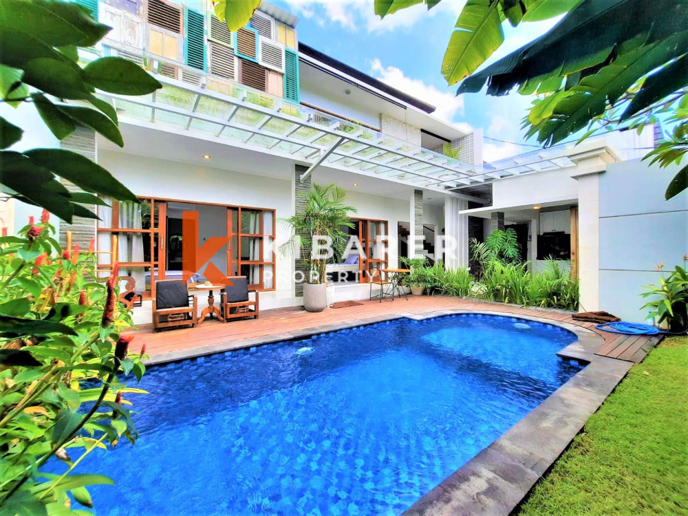 Beautiful Three Bedrooms Open Living Room Villa In Jimbaran