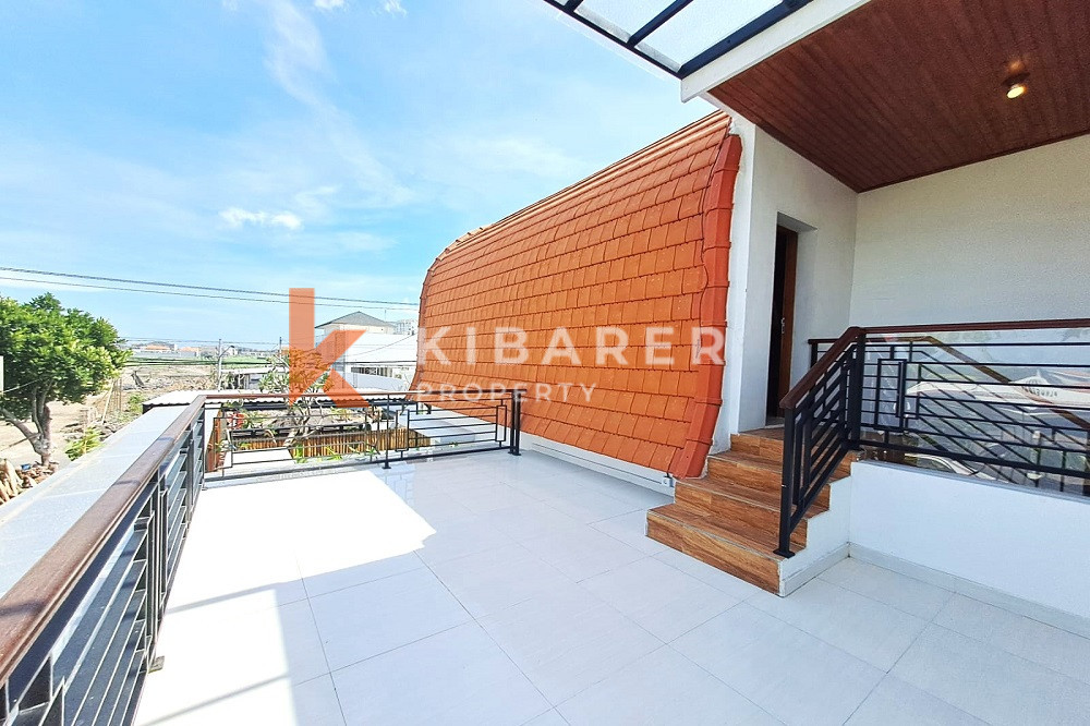 Charming Mix Joglo Two-Bedroom Villa Close to the Beach in Seseh — image 4