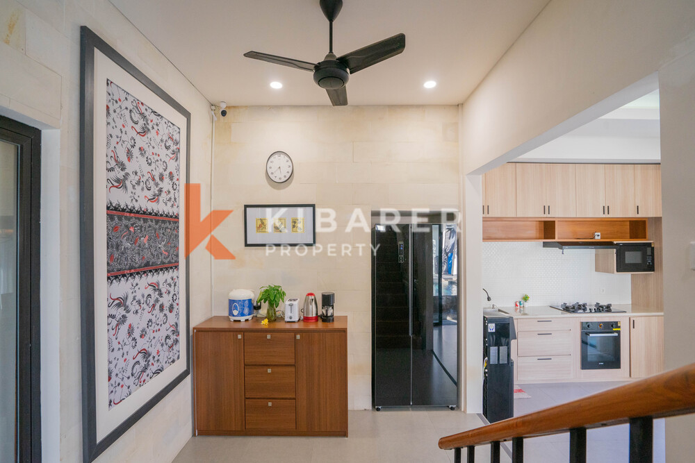 Stunning Four-Bedroom Enclosed Living Villa with Gym in Jimbaran — image 19