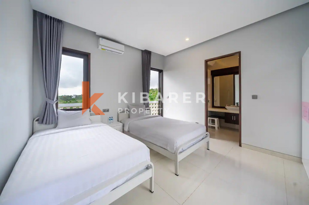 Ocean View Villa for Rent in Ungasan — image 15