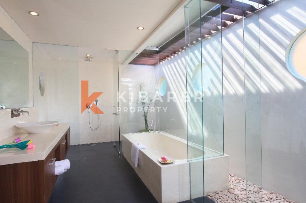 Charming Villa for Rent in Seminyak — image 12