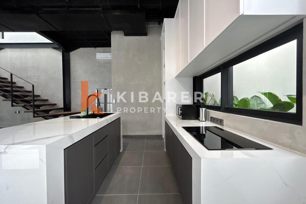 Exquisite Two Level Two Bedroom Contemporary Villa in Berawa — image 5
