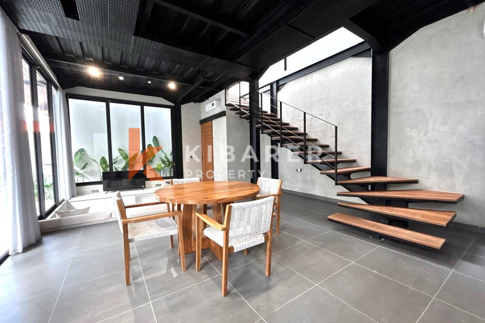Exquisite Two Level Two Bedroom Contemporary Villa in Berawa — image 4