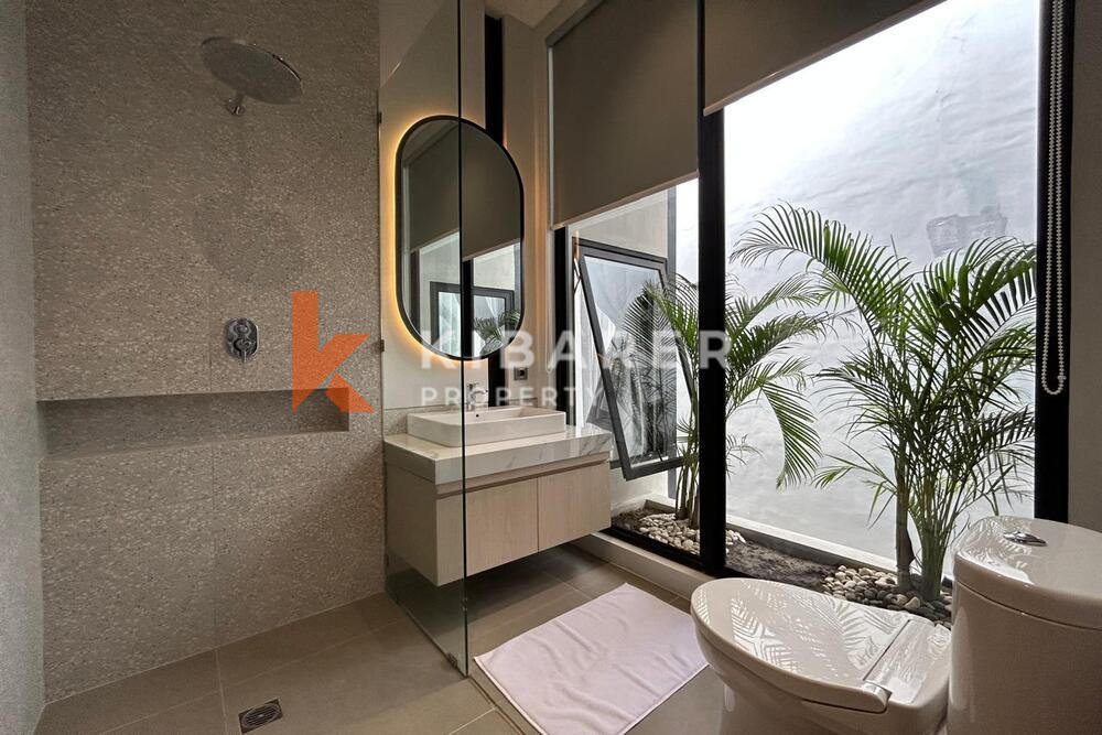 Beautiful Two-Story Contemporary Two-Bedroom Villa in Berawa — image 11