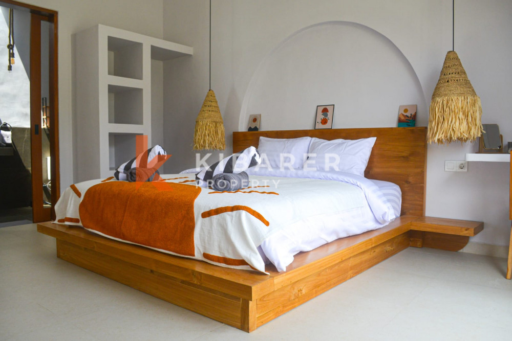 Two-bedroom Villa with enclosed living in Canggu — image 18