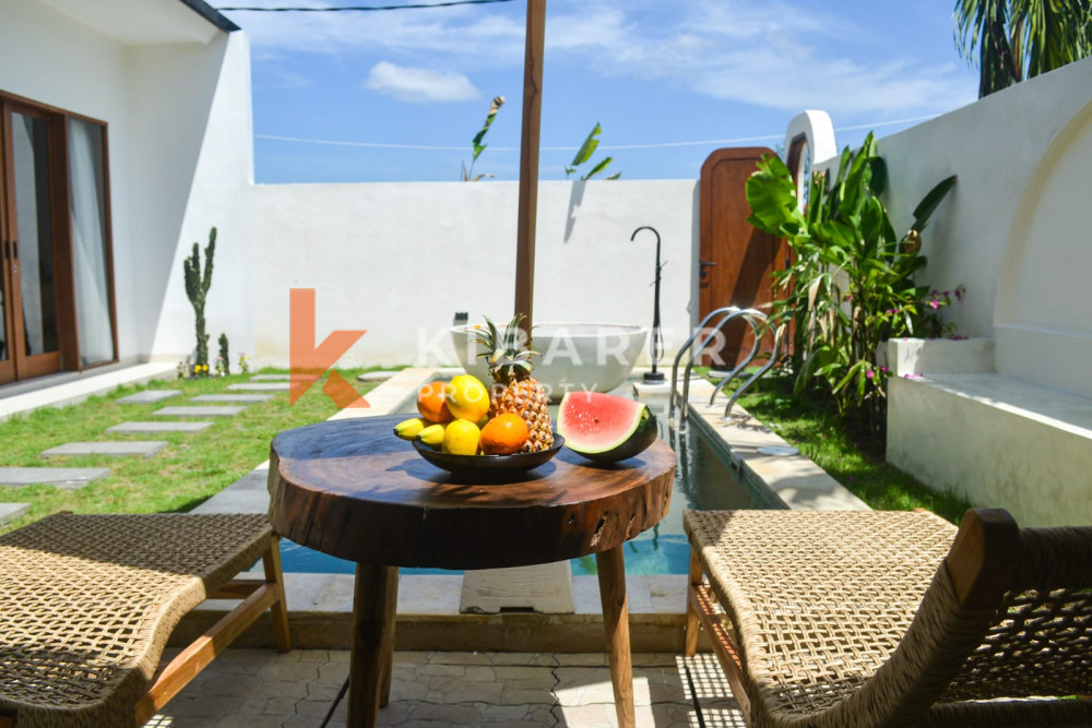 Two-bedroom Villa with enclosed living in Canggu — image 3