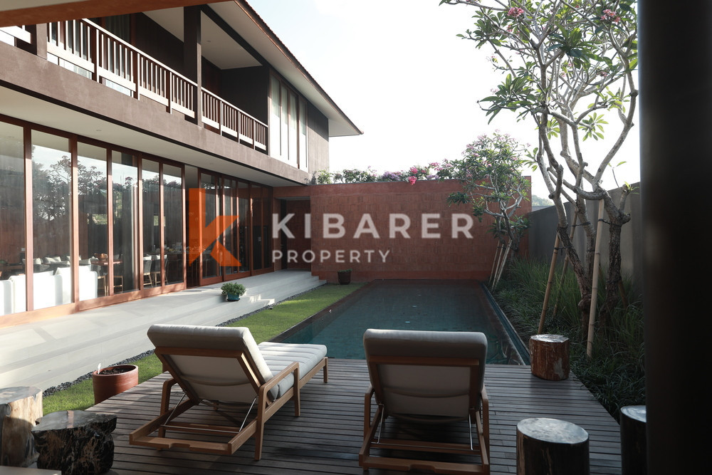 Stunning Four-Bedroom Enclosed Living Villa Walking distance to Jimbaran Beach