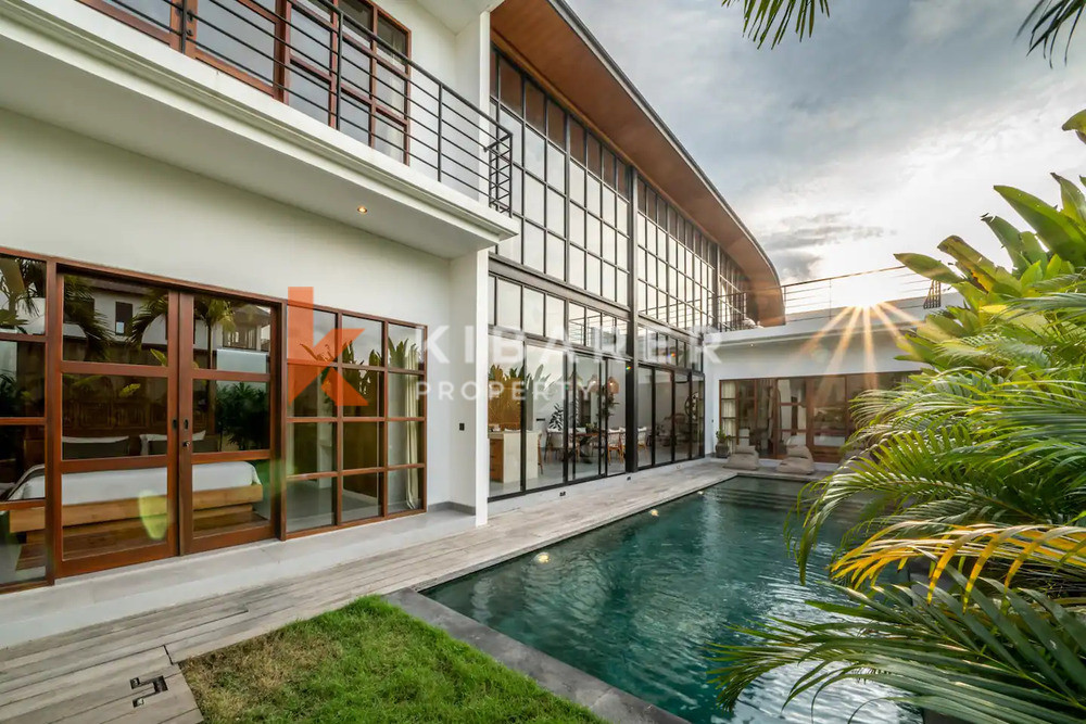 Amazing Design Three Bedrooms Closed Living Villa Situated In Cemagi — image 1