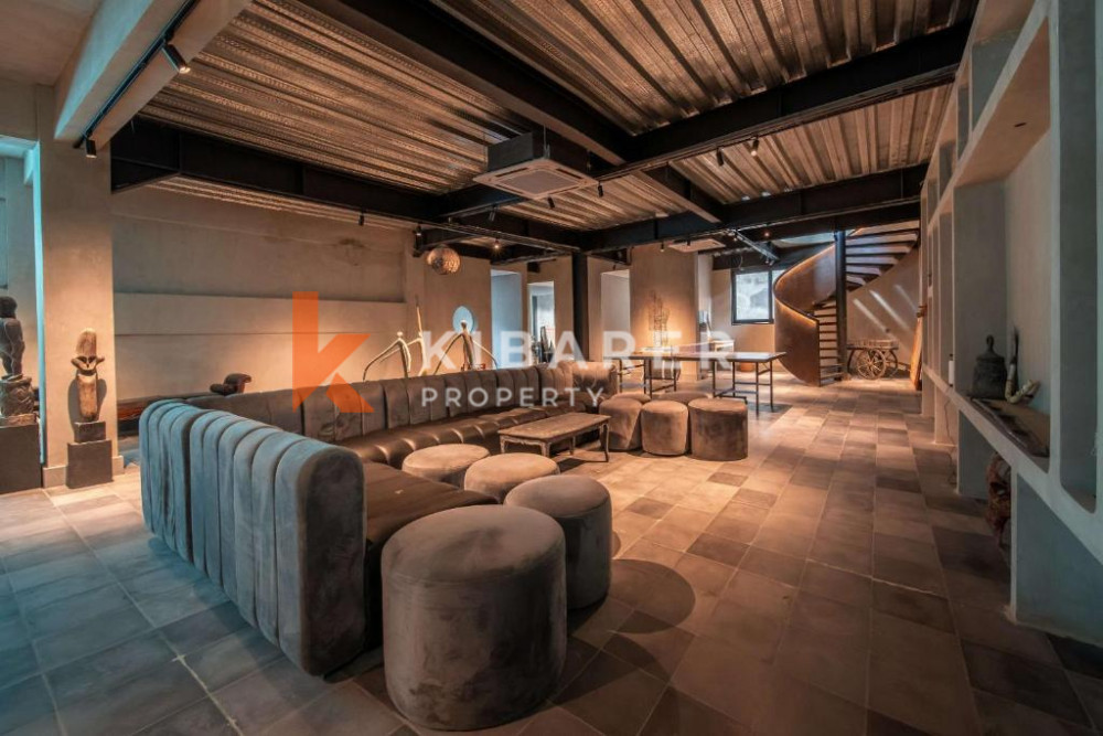 Luxury Five-bedroom in Berawa in canggu — image 9