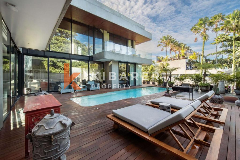 Luxury Five-bedroom in Berawa in canggu — image 2