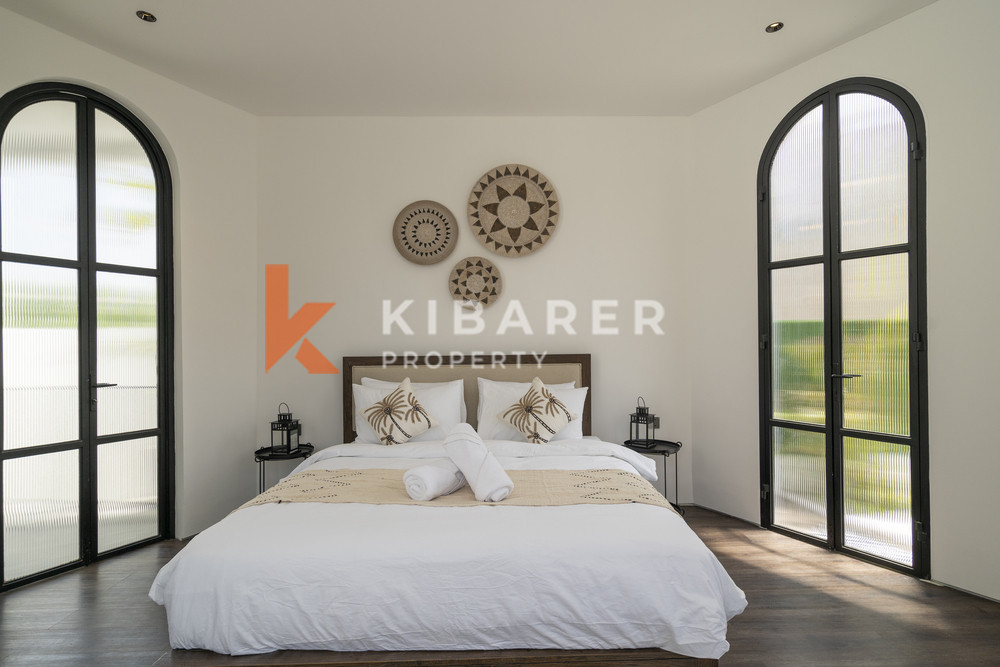 Elegance Three-Bedroom Villa with Enclosed Living Room in Berawa — image 14