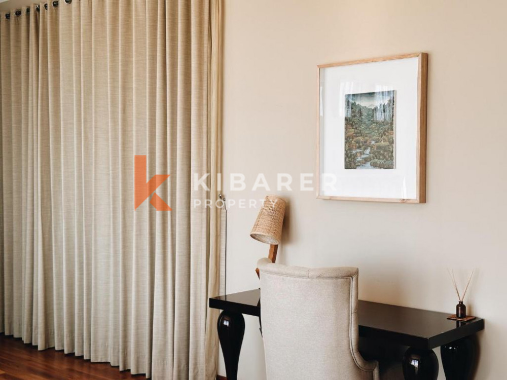 Two-Bedroom Villa with Enclosed Living Space in New Kuta Golf — image 10