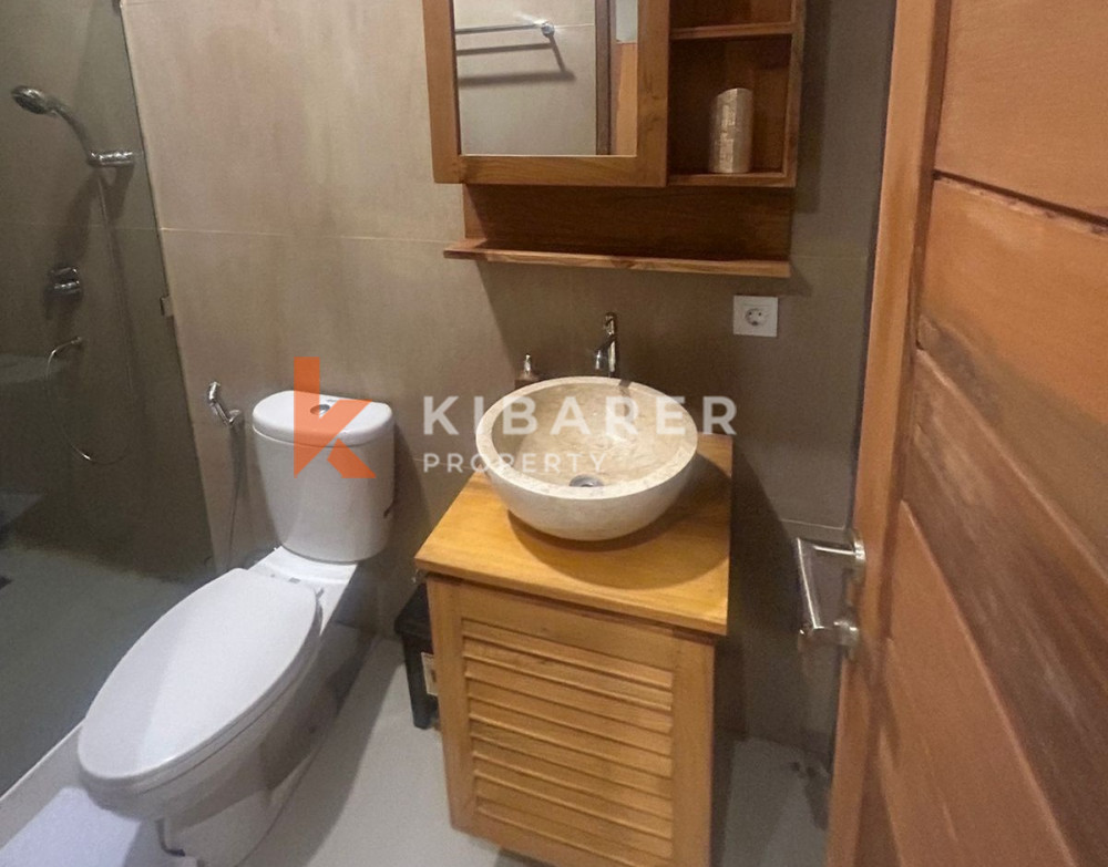 Two-bedroom Villa with Enclosed Living in Melasti — image 8