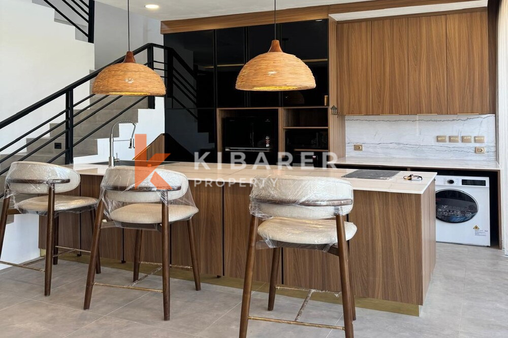 Beautiful Modern Three-Bedroom Private Villa in Canggu — image 8