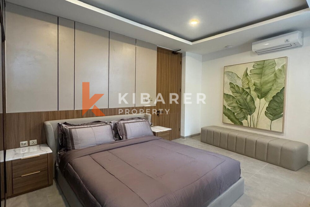 Beautiful Modern Three-Bedroom Private Villa in Canggu — image 13