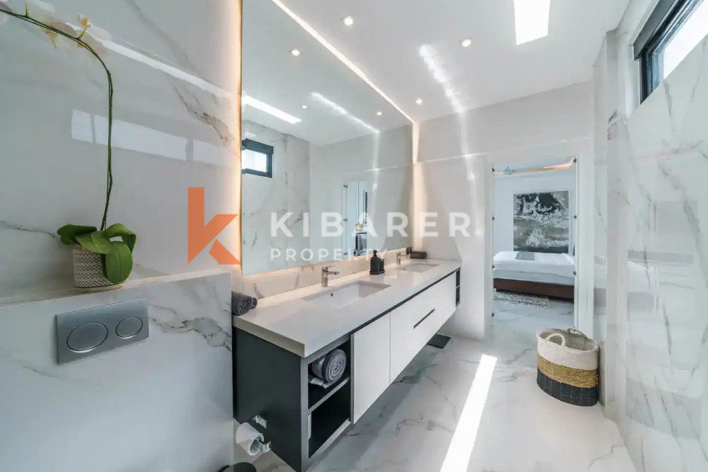 Luxury Three-Bedroom Villa in Prime Kerobokan — image 18