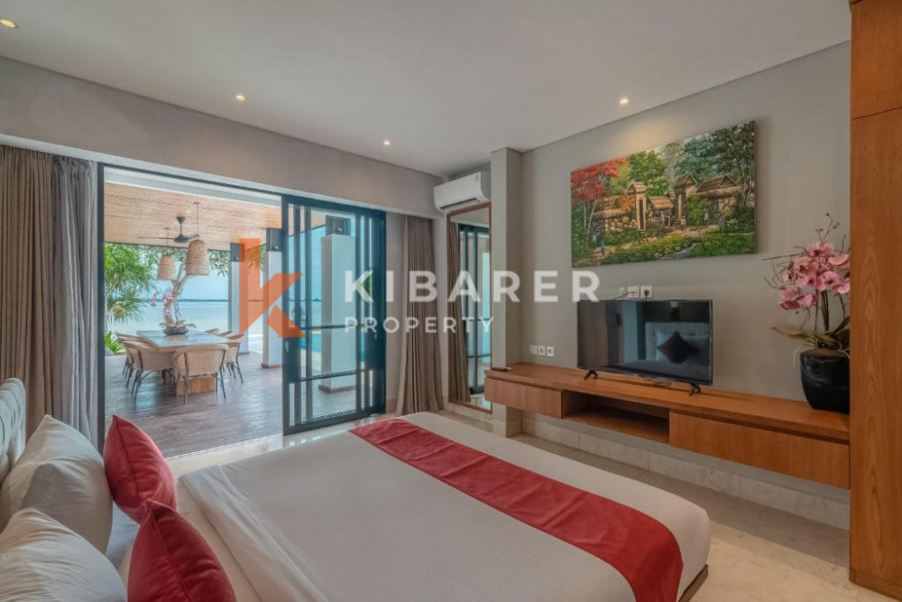 Four-Bedroom Seafront Villa in Nusa Dua — image 14