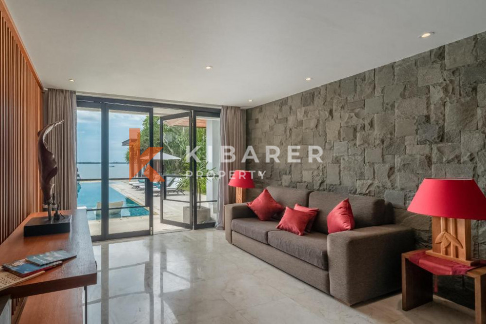 Four-Bedroom Seafront Villa in Nusa Dua — image 18