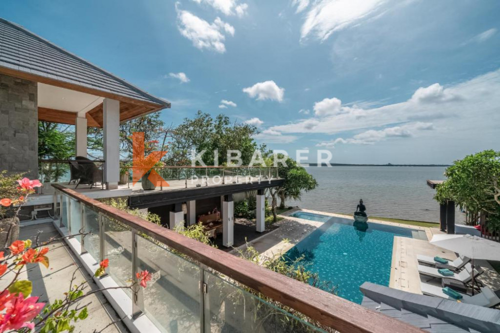 Four-Bedroom Seafront Villa in Nusa Dua — image 6
