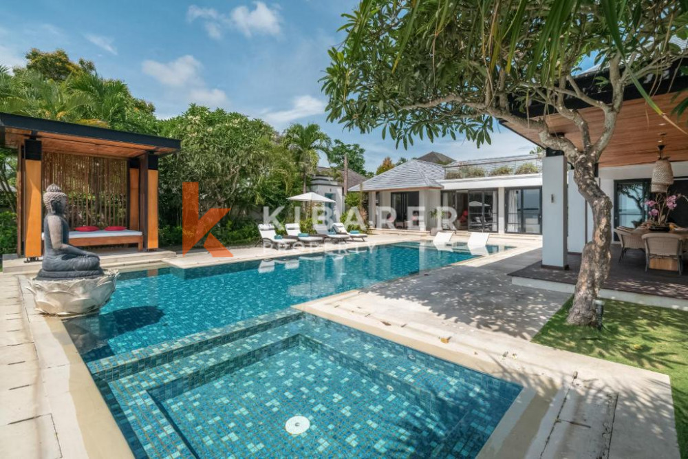 Four-Bedroom Seafront Villa in Nusa Dua — image 5