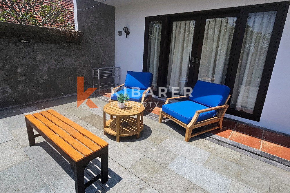 Wonderful Three-Bedrooms Enclosed Living Villa with Rooftop Located in Umalas Area — image 11