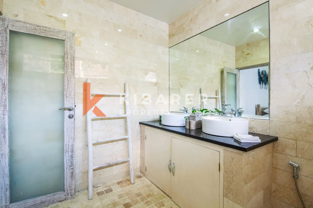 Spacious Fully Furnished Four-Bedrooms Enclosed Living Villa Situated in Seminyak Area — image 17