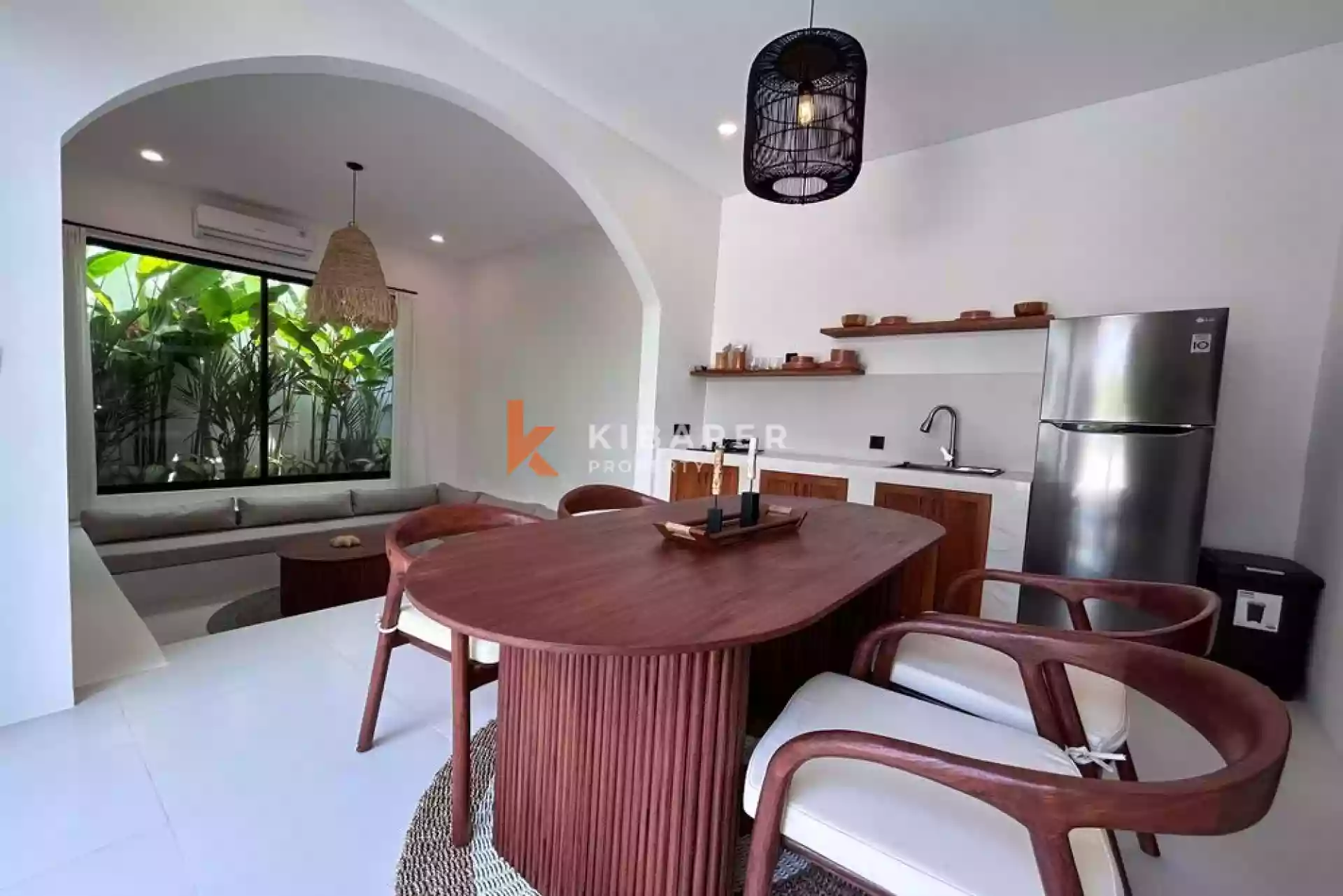 Stylish Two-Bedroom Tropical Villa with Enclosed Living in Cemagi — image 11