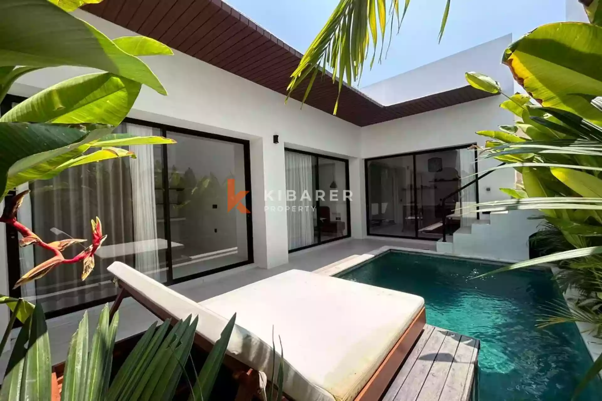 Stylish Two-Bedroom Tropical Villa with Enclosed Living in Cemagi — image 1
