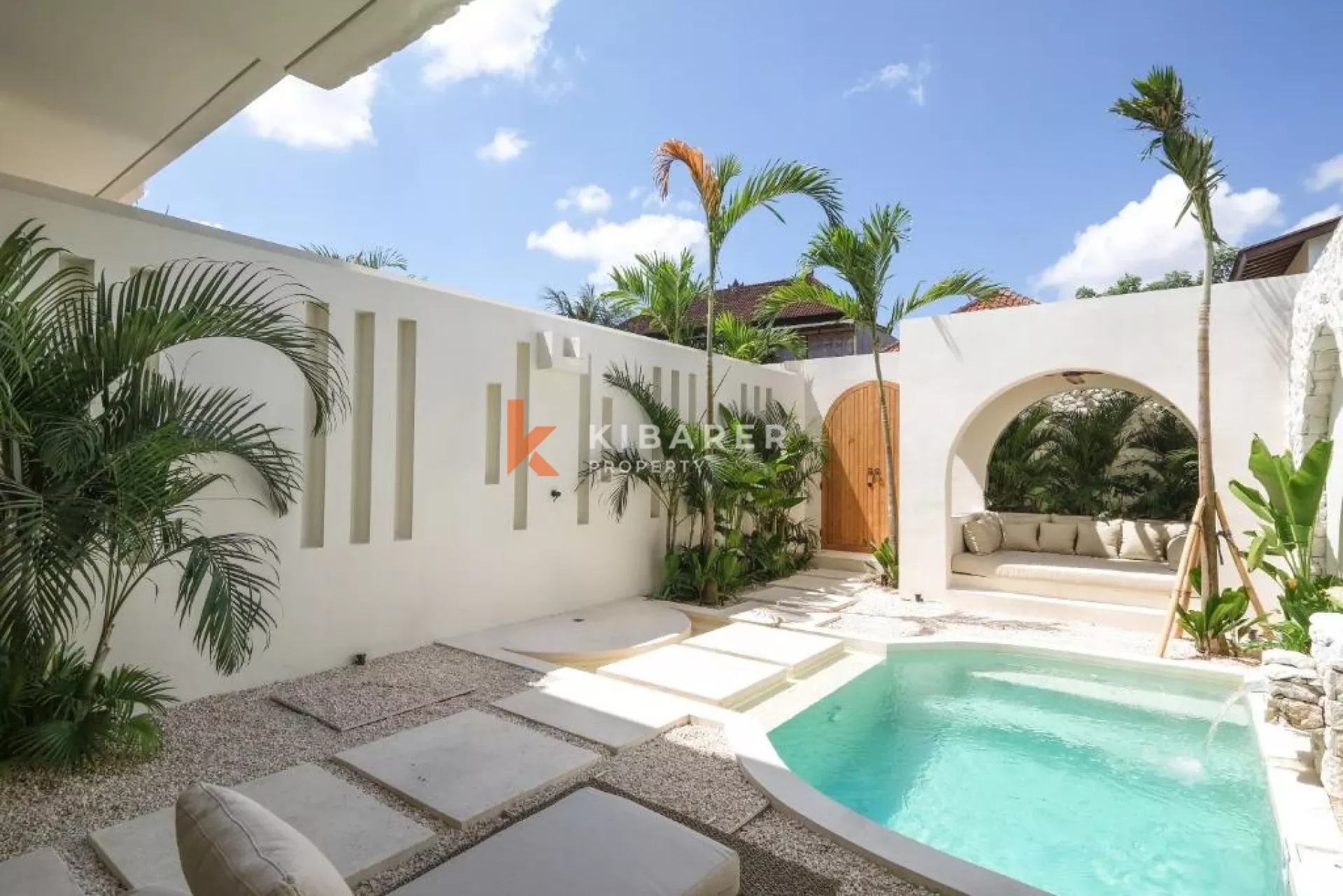 Elegant Two-Bedroom Mediterranean Villa with Private Pool in Pererenan — image 4