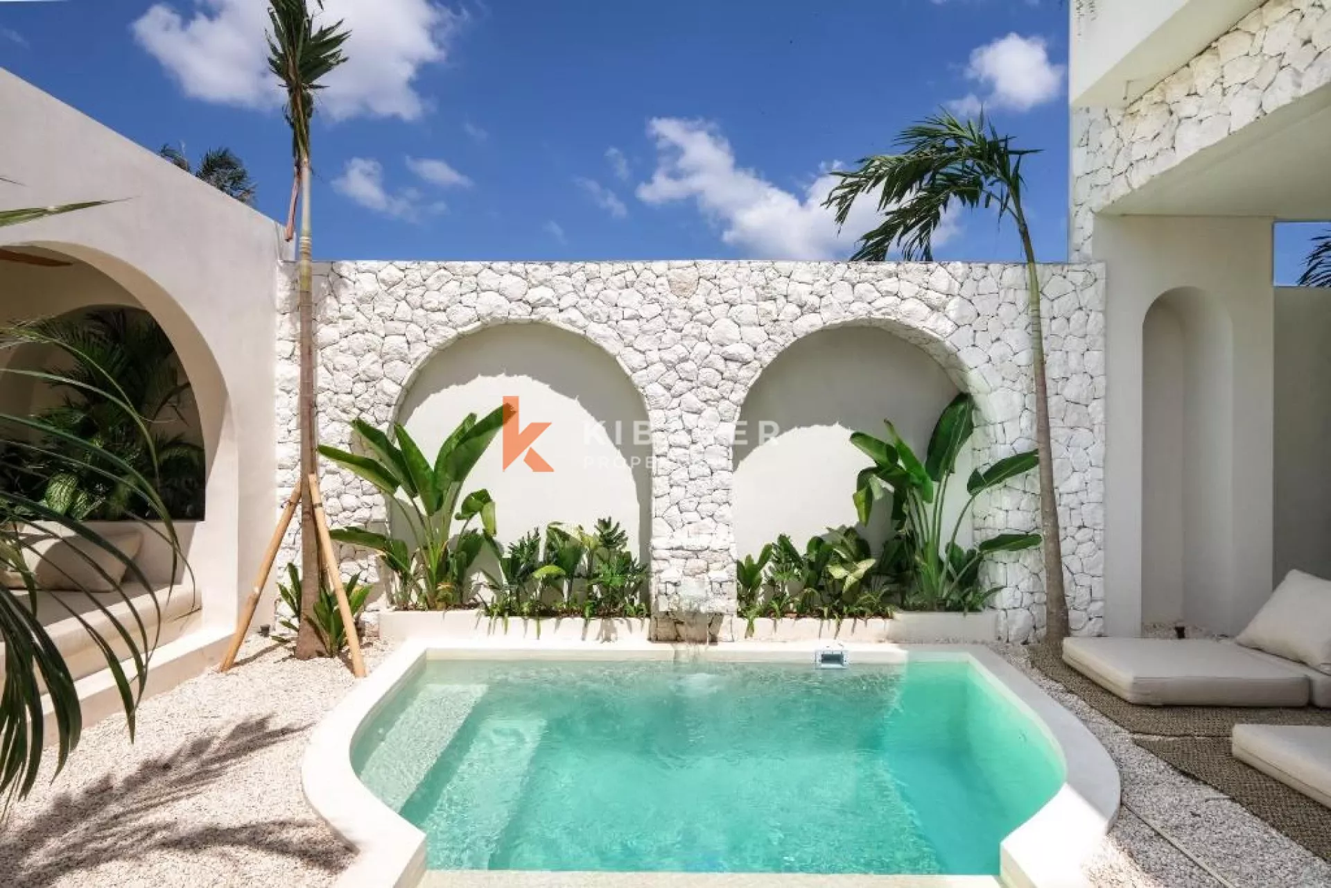 Elegant Two-Bedroom Mediterranean Villa with Private Pool in Pererenan — image 3