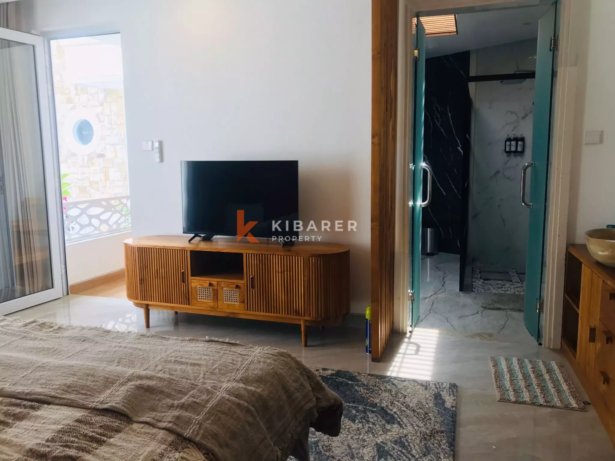 Bedroom Luxury Villa in Tumbak Bayuh — image 10