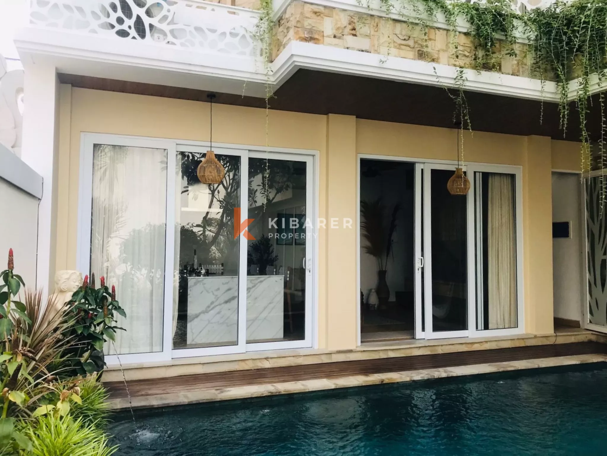 Bedroom Luxury Villa in Tumbak Bayuh — image 3